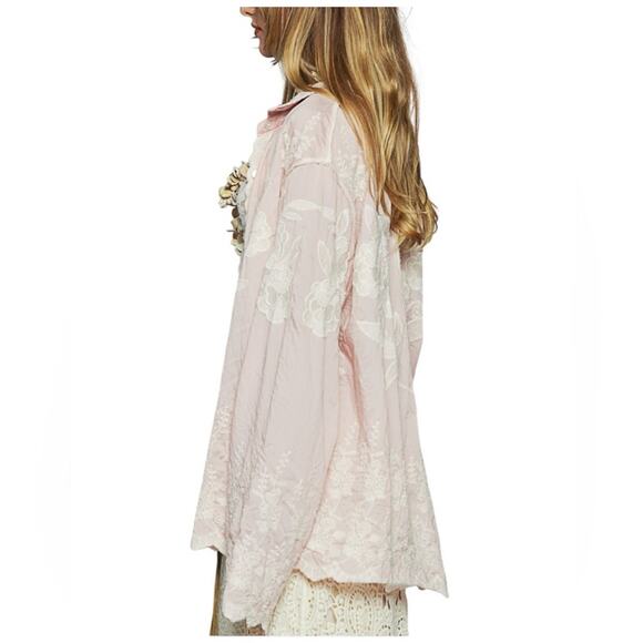 Women’s Pink Cream Floral & Lace Embroidered Long Sleeve Button Blouse/Shacket - Picture 3 of 3